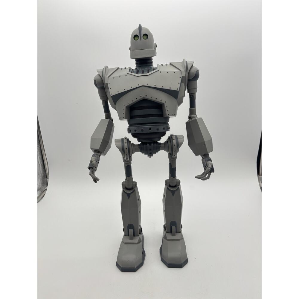 20" Trendmasters Ultimate Iron Giant (1999) Tested. Working. Very Good Condition